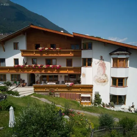 ファームステイ Grubenhof *