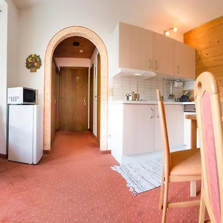 ファームステイ Grubenhof フルプメス