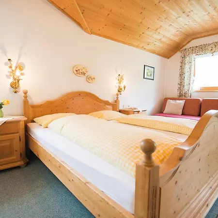 Grubenhof Bauernhof Fulpmes